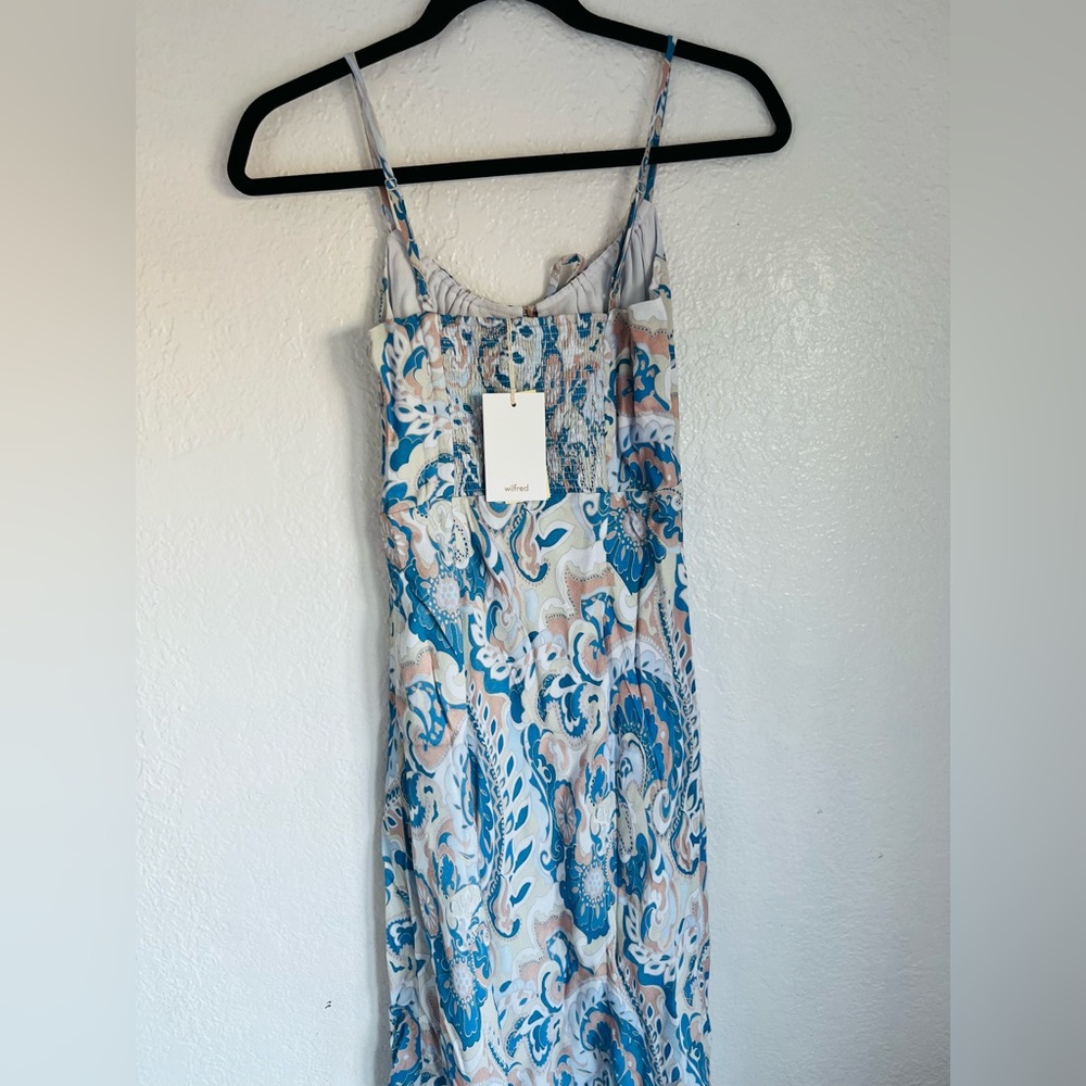 Wilfred
Bellow Midi Dress - Picture 8 of 9